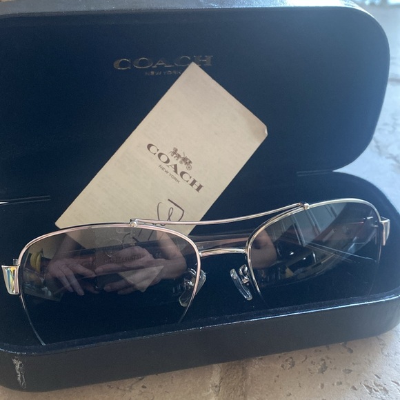 Coach Sunglasses, Women’s - Picture 5 of 11